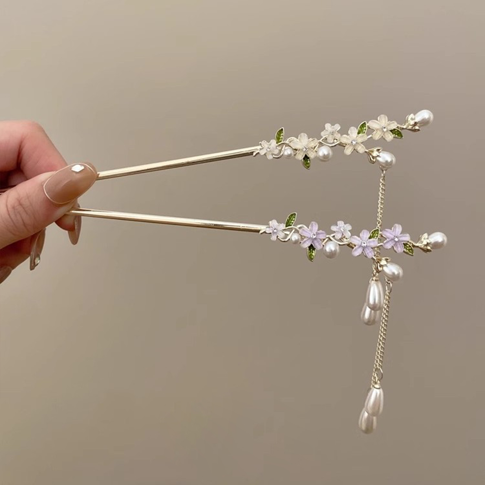 Florist Supplies - 安全に固定できるヘアスティック、結婚式の伝統的な中国風の花と真珠のヘアピン、レトロなタッセルヘアアクセサリー